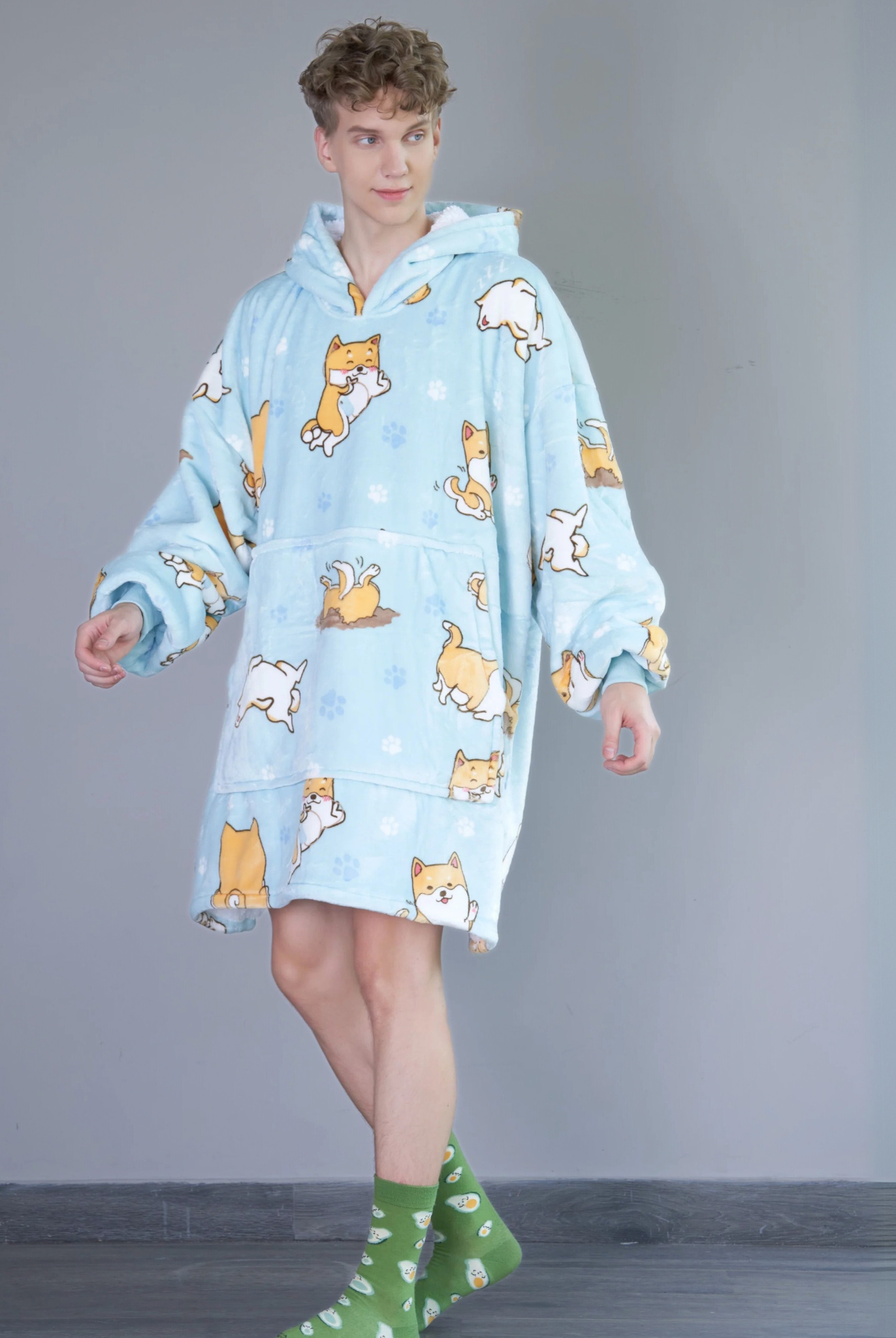 Shiba Dreams - Hoodie Blanket - Comfy Series