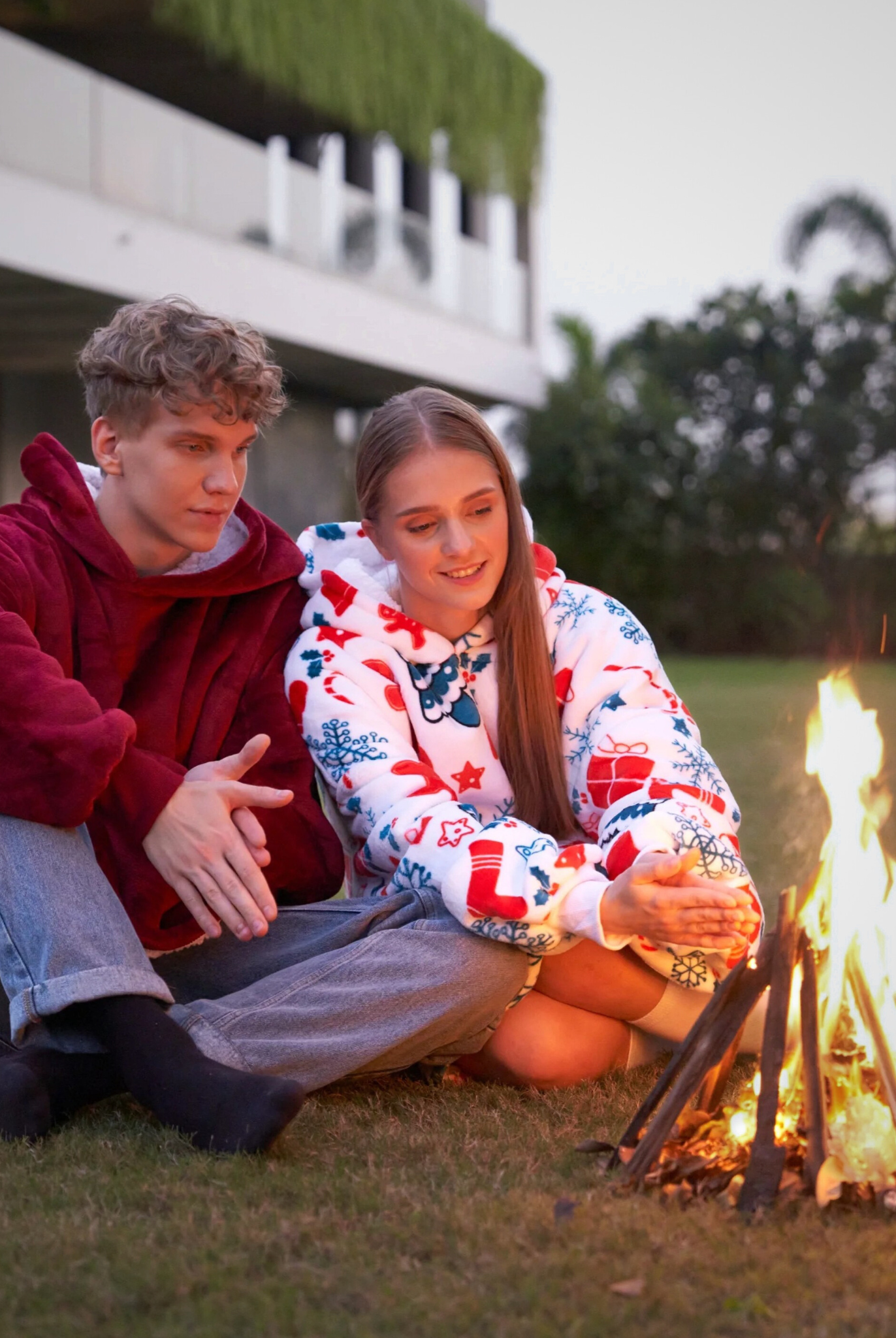 Winter Wonder - Hoodie Blanket - Comfy Series