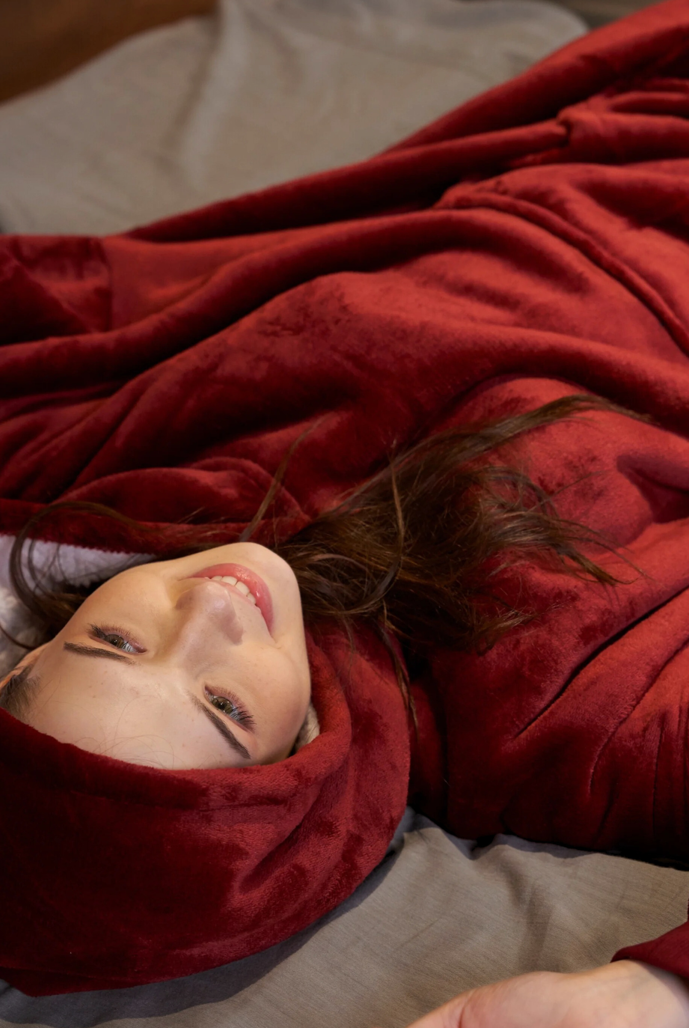 Merlot - Hoodie Blanket - Comfy Series