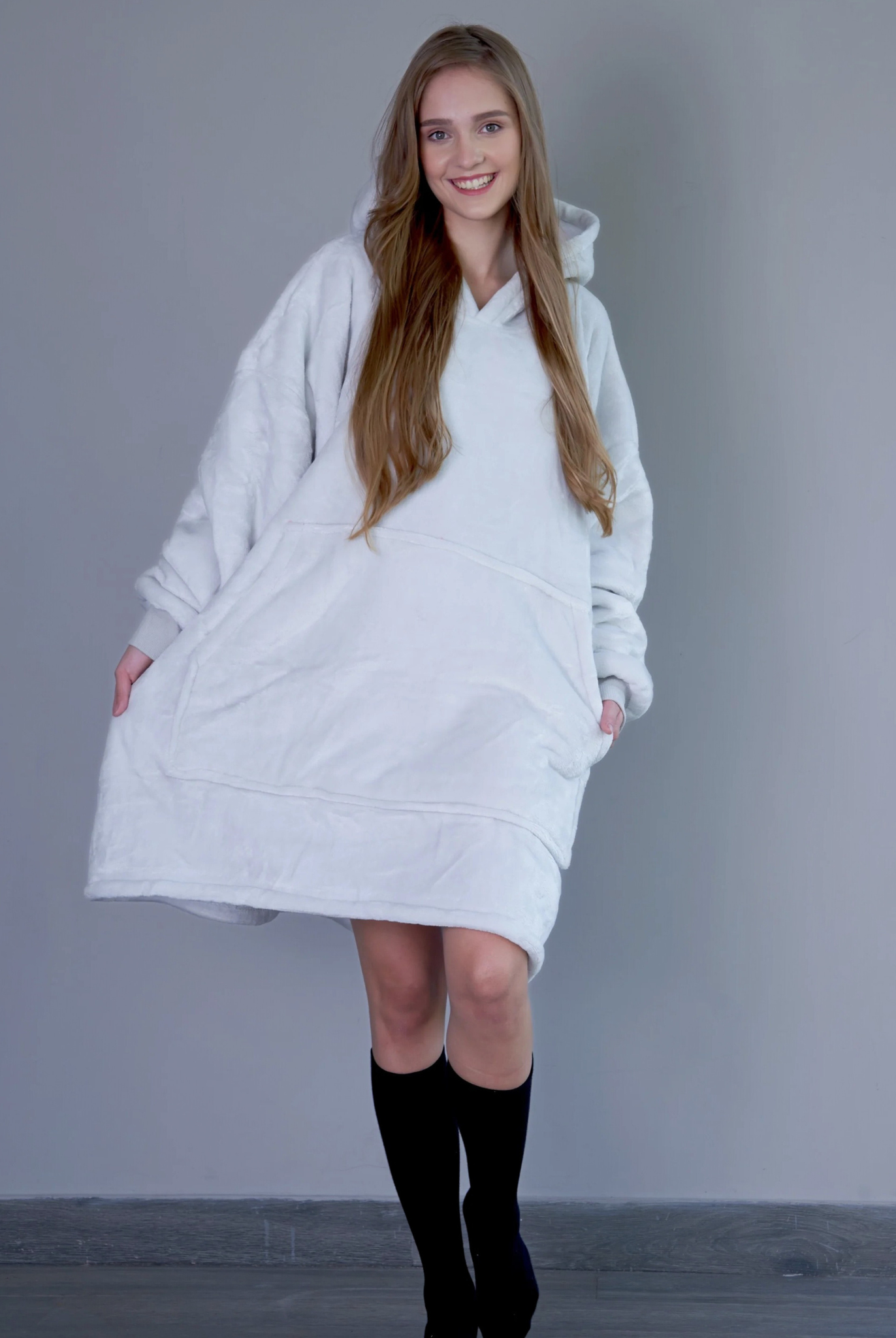 Pearl Grey - Hoodie Blanket - Comfy Series