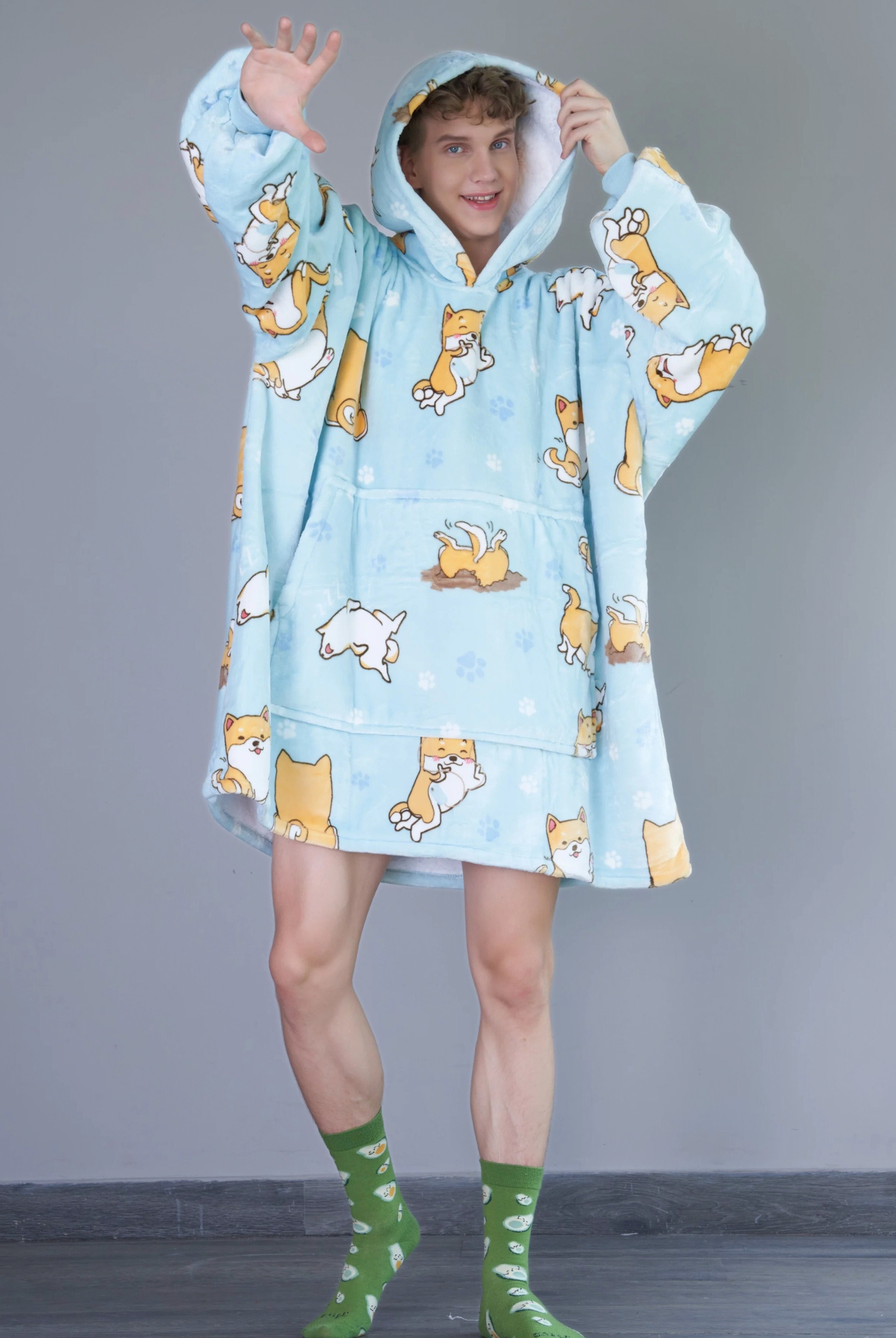 Shiba Dreams - Hoodie Blanket - Comfy Series