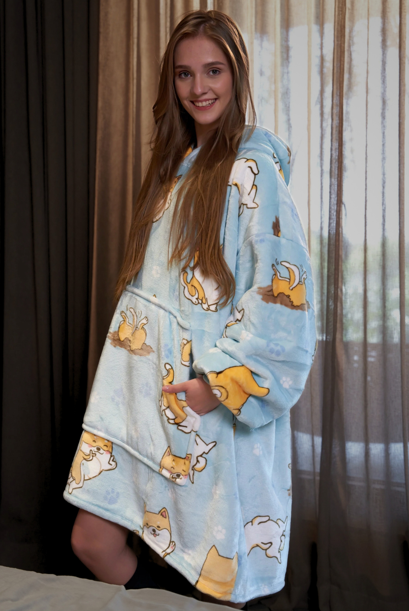 Shiba Dreams - Hoodie Blanket - Comfy Series