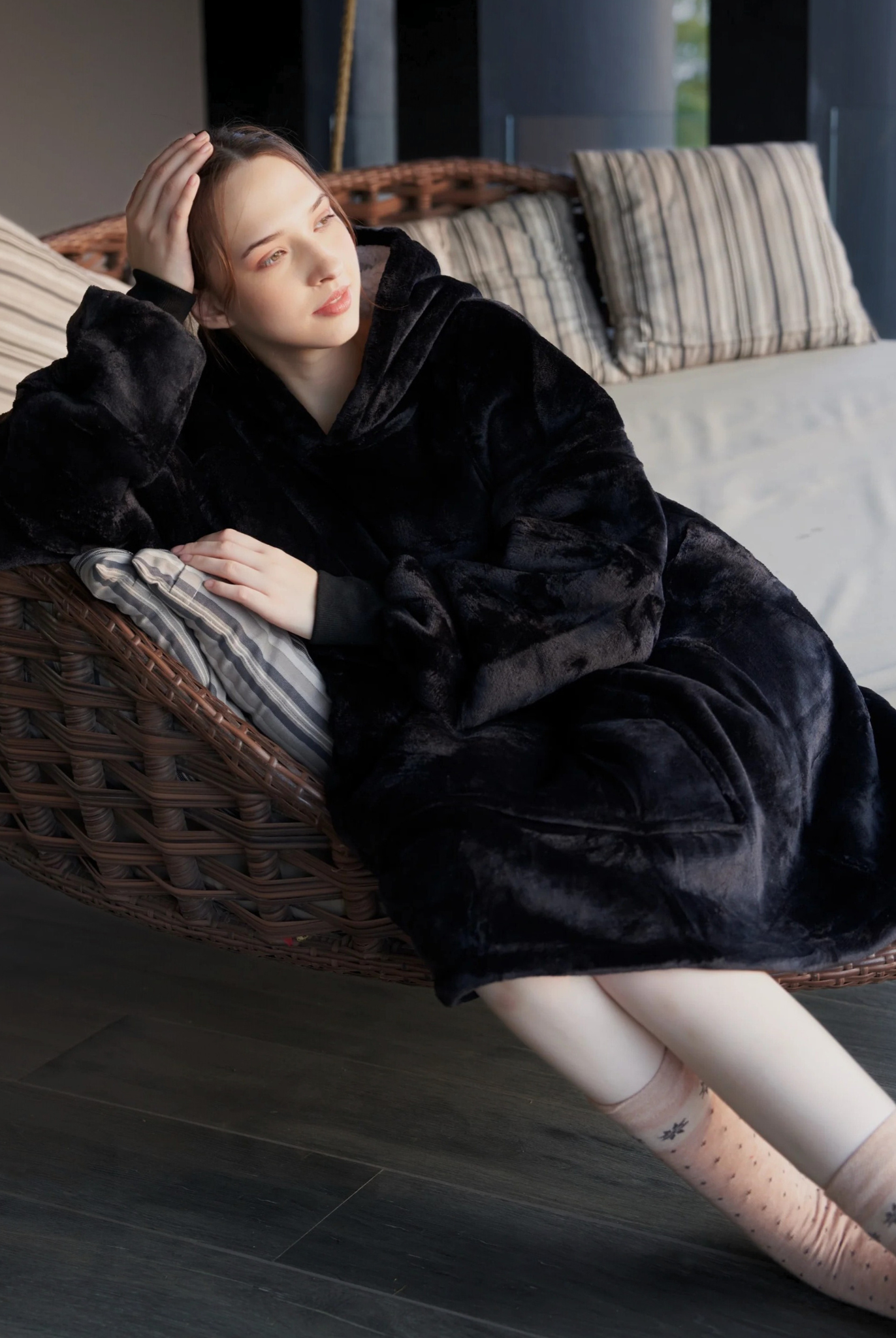 Onyx Black - Hoodie Blanket - Comfy Series
